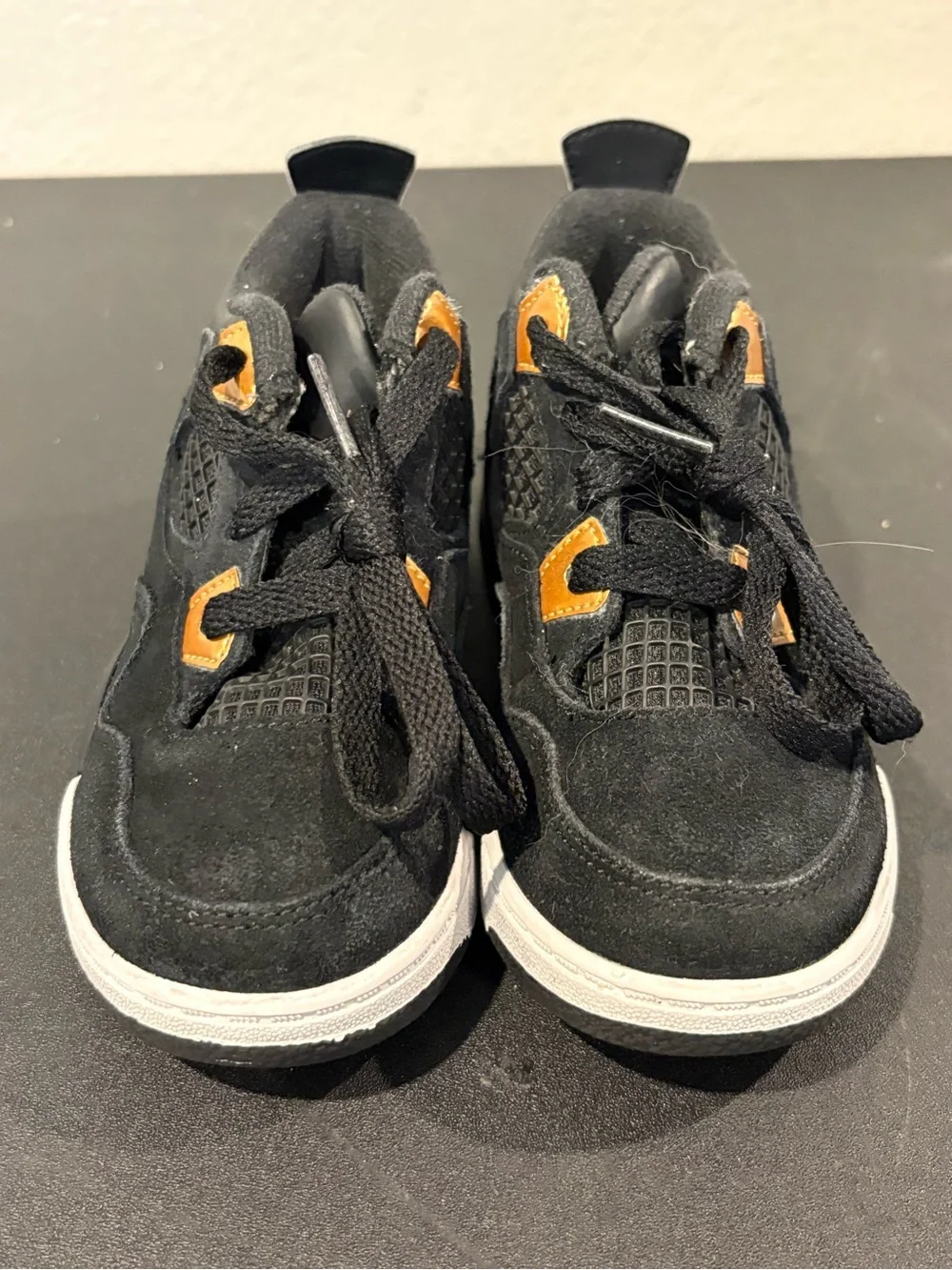 Nike Jordan 4 Retro BT 308500-032 Black Gold Royalty Shoes Kids Size 9C